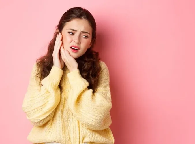 Dlaczego niektóre pasty do zębów sprzyjają powstawaniu aft?